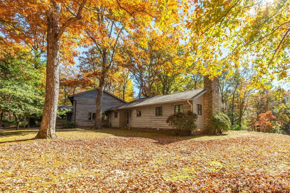 102 Weaver Mill Road Columbus, NC 28722