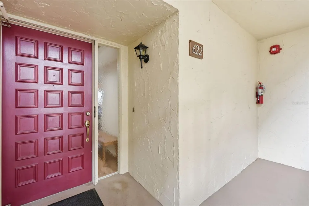 700 STARKEY ROAD #622 Largo, FL 33771