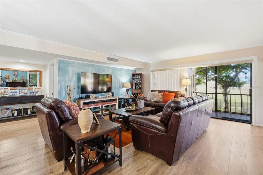 700 STARKEY ROAD #622 Largo, FL 33771