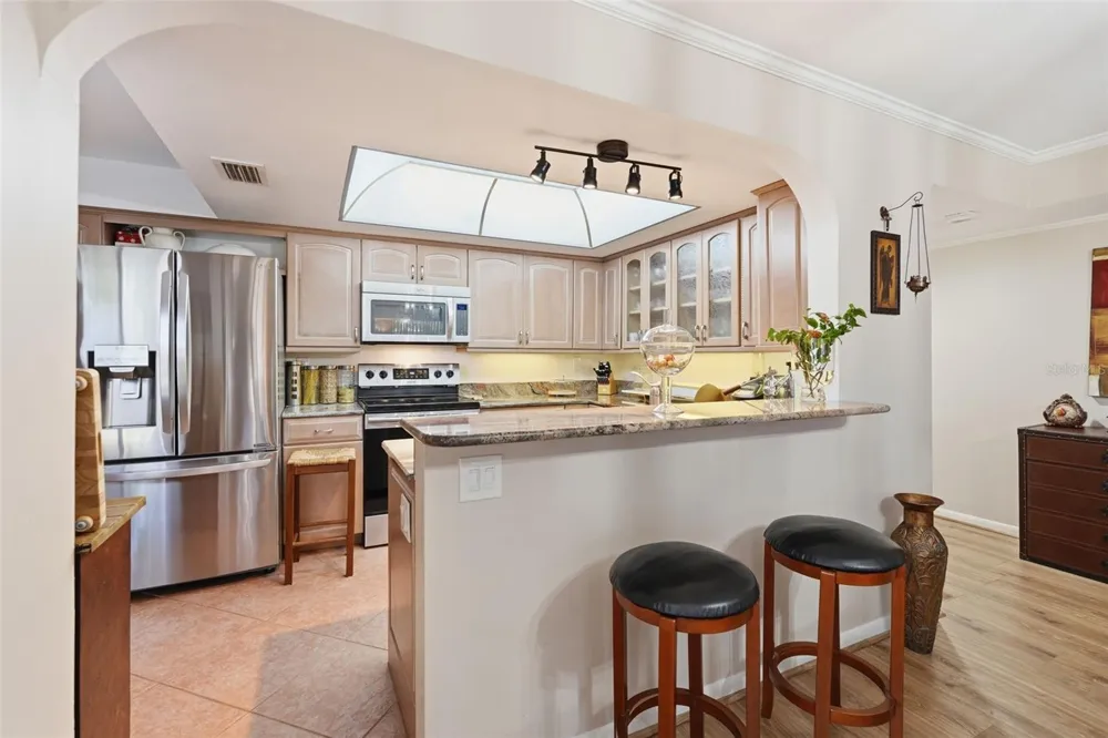 700 STARKEY ROAD #622 Largo, FL 33771