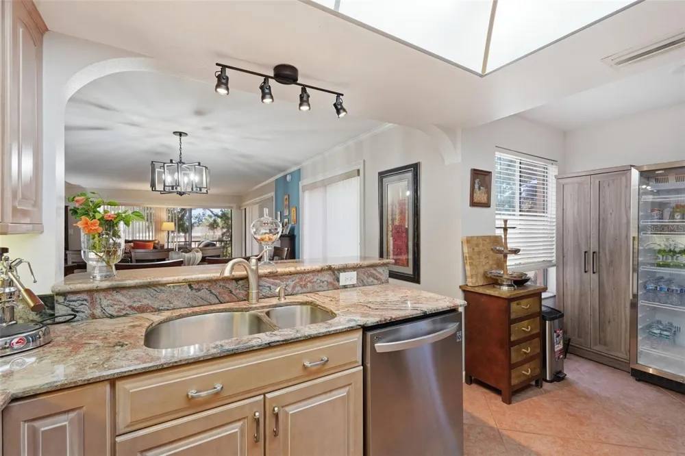 700 STARKEY ROAD #622 Largo, FL 33771