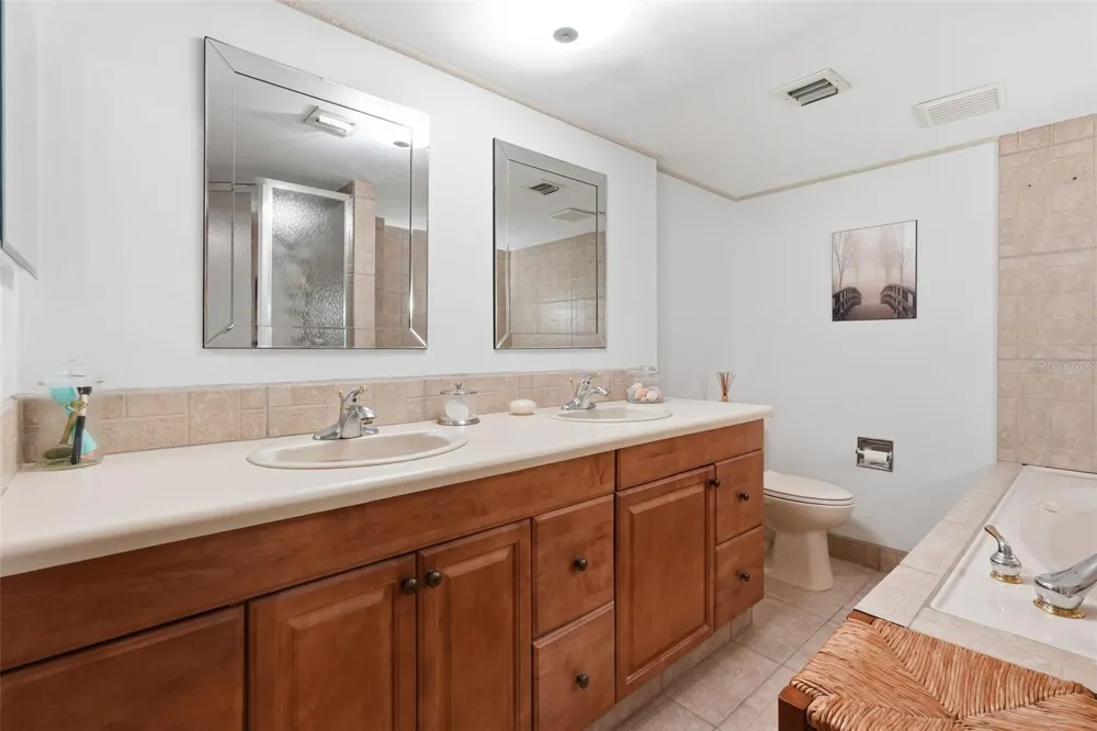 700 STARKEY ROAD #622 Largo, FL 33771