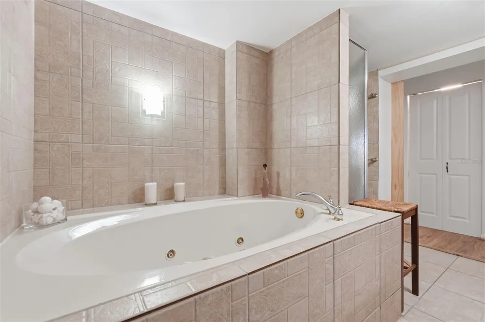 700 STARKEY ROAD #622 Largo, FL 33771