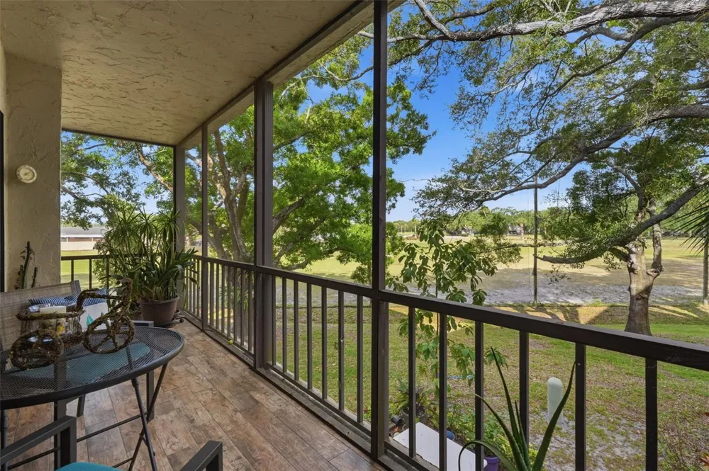 700 STARKEY ROAD #622 Largo, FL 33771