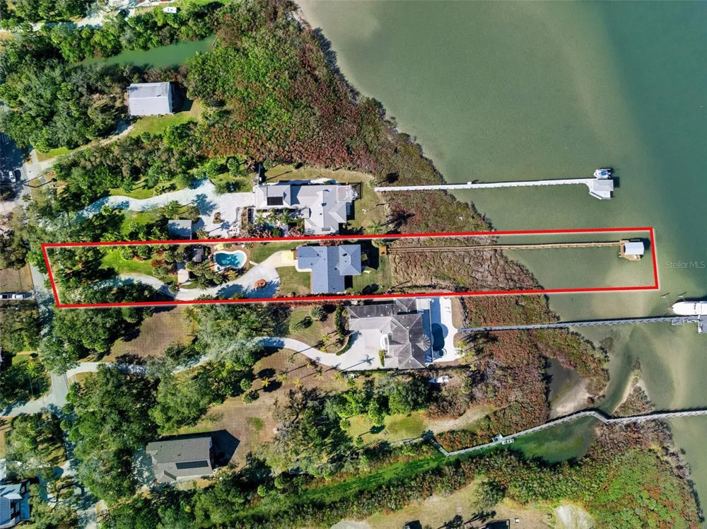 1703 S RIVERSIDE DRIVE New Smyrna Beach, FL 32168
