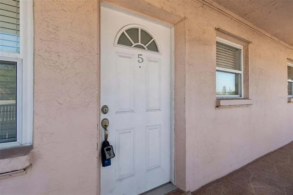 525 73RD AVE #5 St Pete Beach, FL 33706