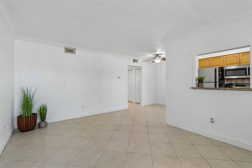 525 73RD AVE #5 St Pete Beach, FL 33706