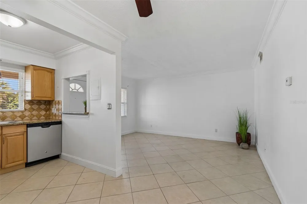 525 73RD AVE #5 St Pete Beach, FL 33706