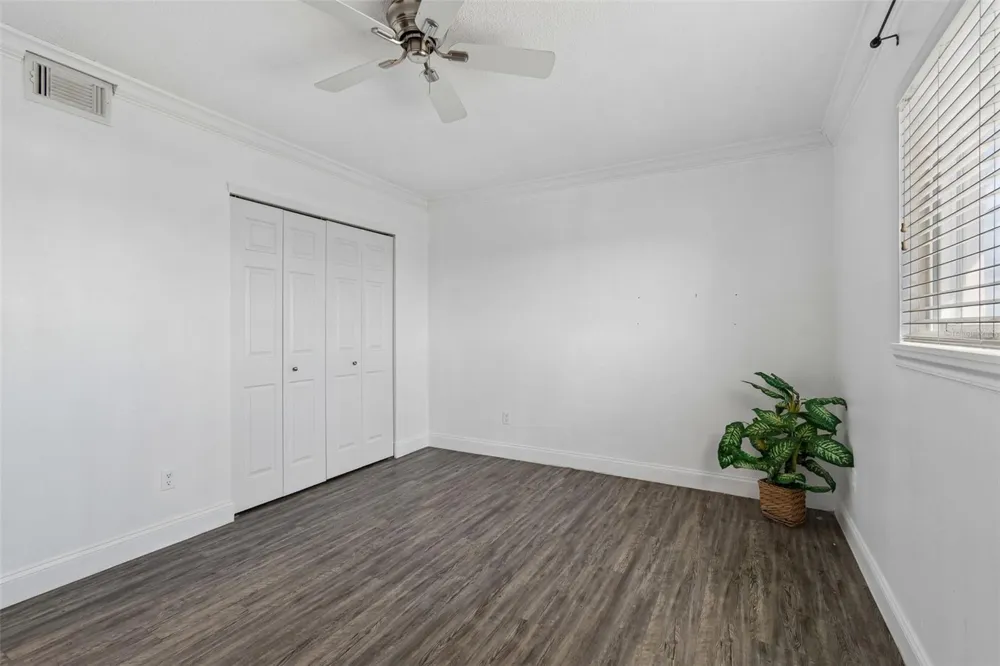 525 73RD AVE #5 St Pete Beach, FL 33706