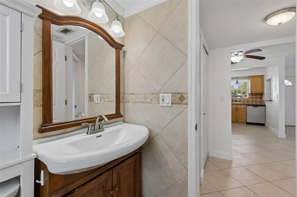 525 73RD AVE #5 St Pete Beach, FL 33706