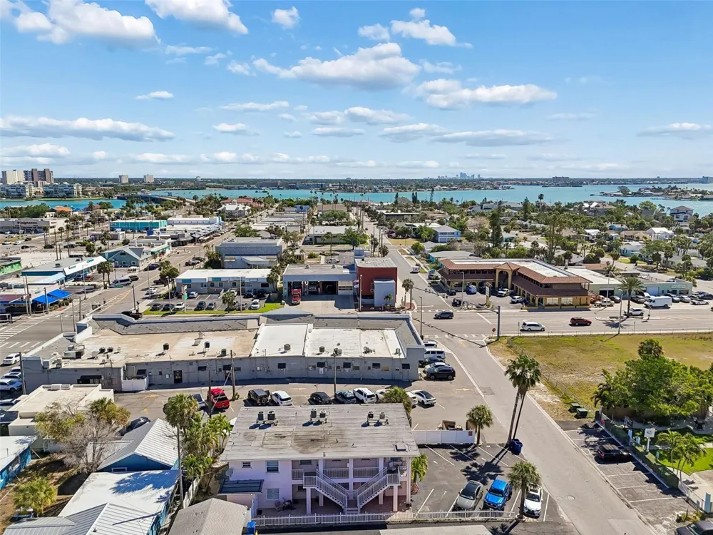 525 73RD AVE #5 St Pete Beach, FL 33706