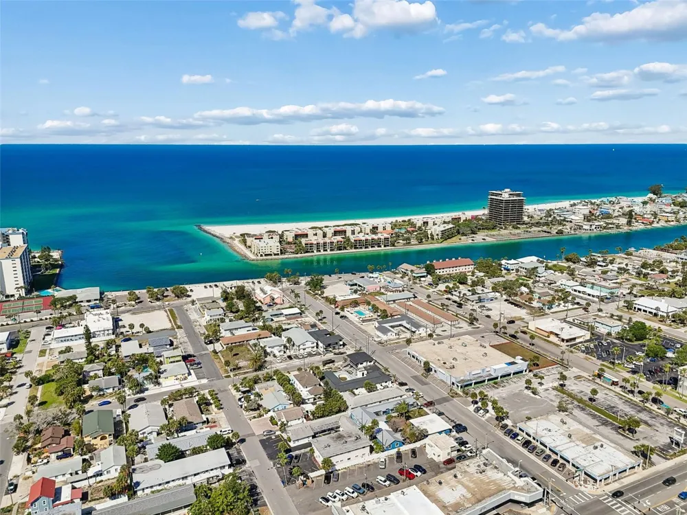 525 73RD AVE #5 St Pete Beach, FL 33706