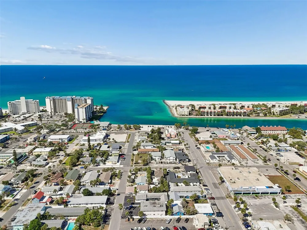 525 73RD AVE #5 St Pete Beach, FL 33706