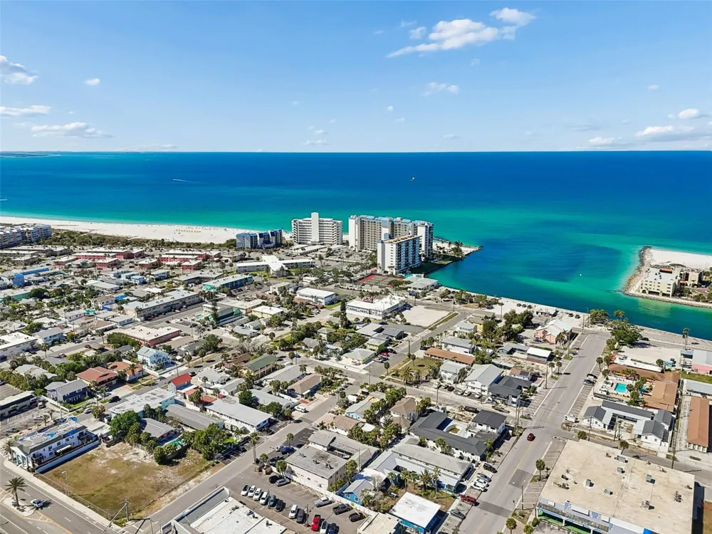 525 73RD AVE #5 St Pete Beach, FL 33706