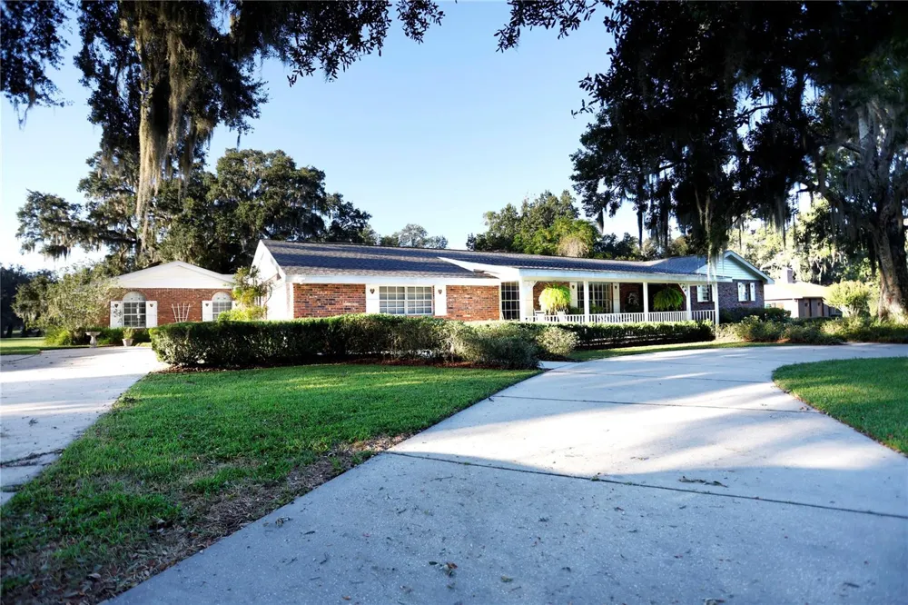 23378 EPPLEY DRIVE Brooksville, FL 34601