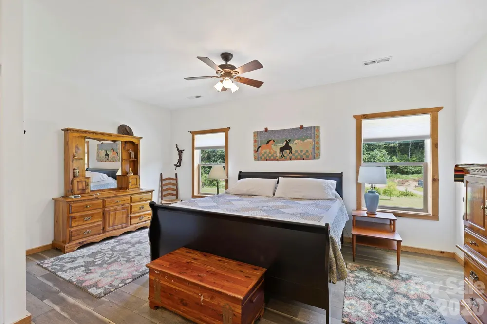 442 Blantyre Church Road Horse Shoe, NC 28742