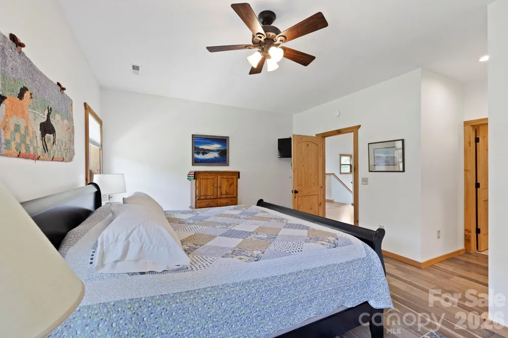442 Blantyre Church Road Horse Shoe, NC 28742