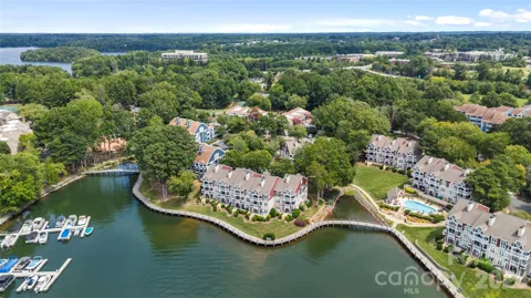 719 Southwest Drive
