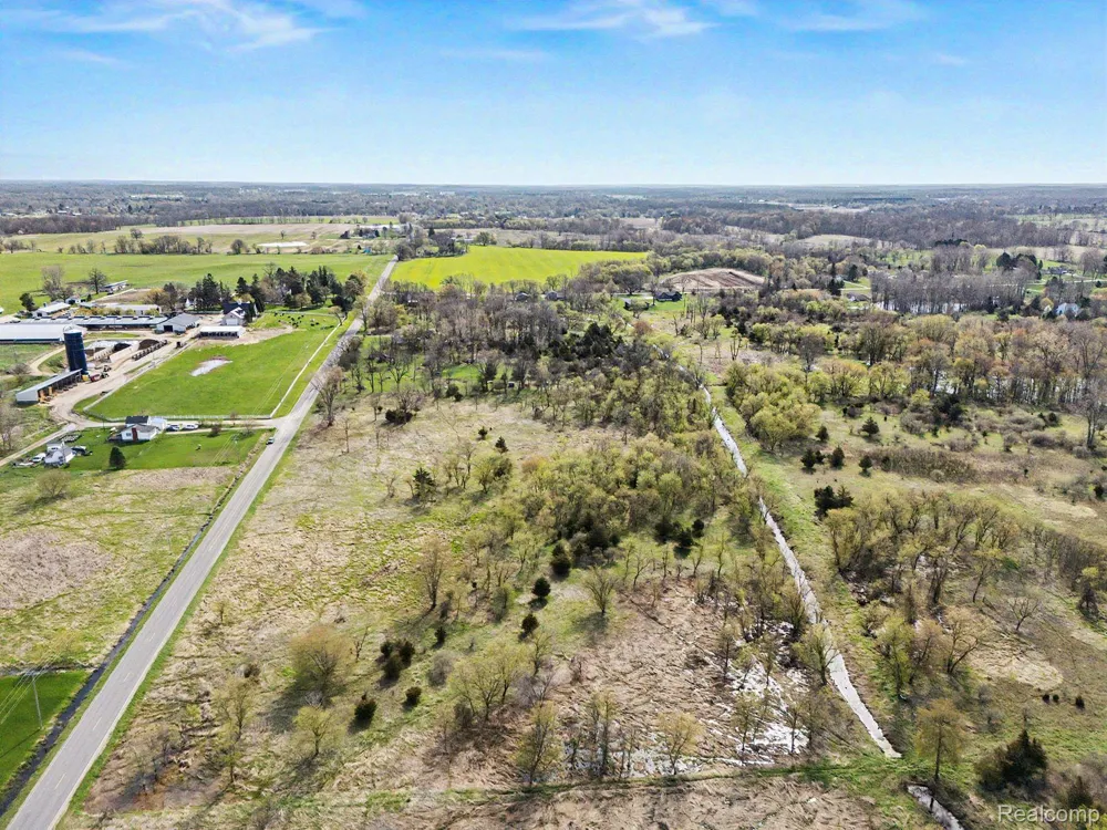8857 Bath Road Burns Township, MI 48418