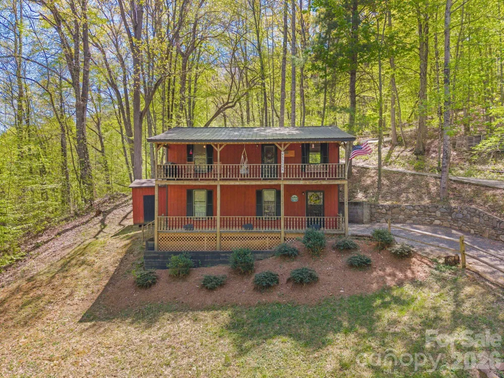 149 Greentree Lane Canton, NC 28716