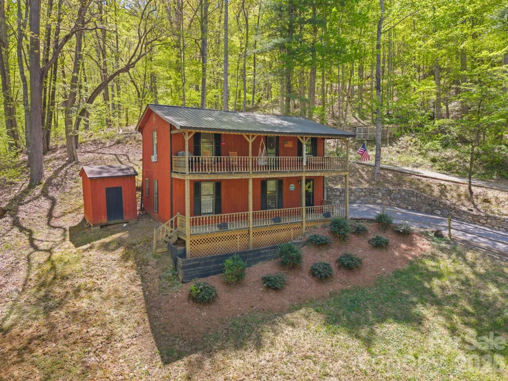 149 Greentree Lane Canton, NC 28716