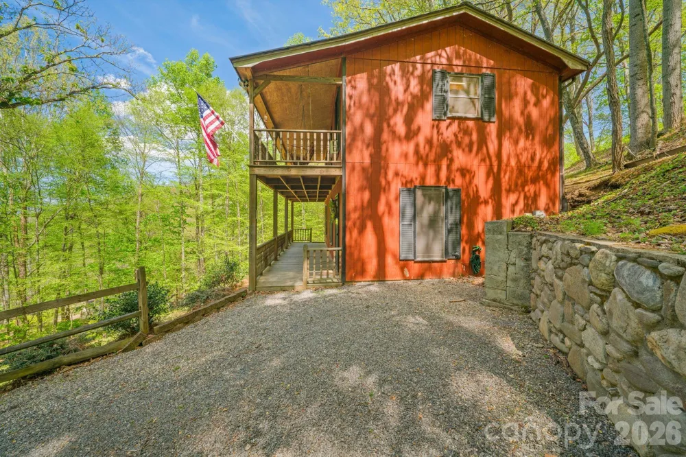 149 Greentree Lane Canton, NC 28716