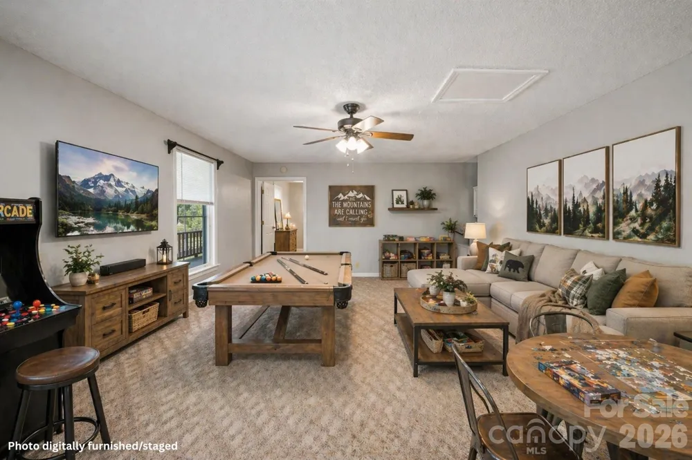 149 Greentree Lane Canton, NC 28716