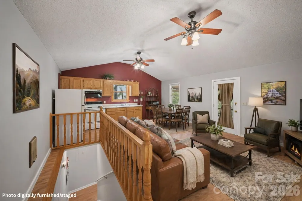 149 Greentree Lane Canton, NC 28716
