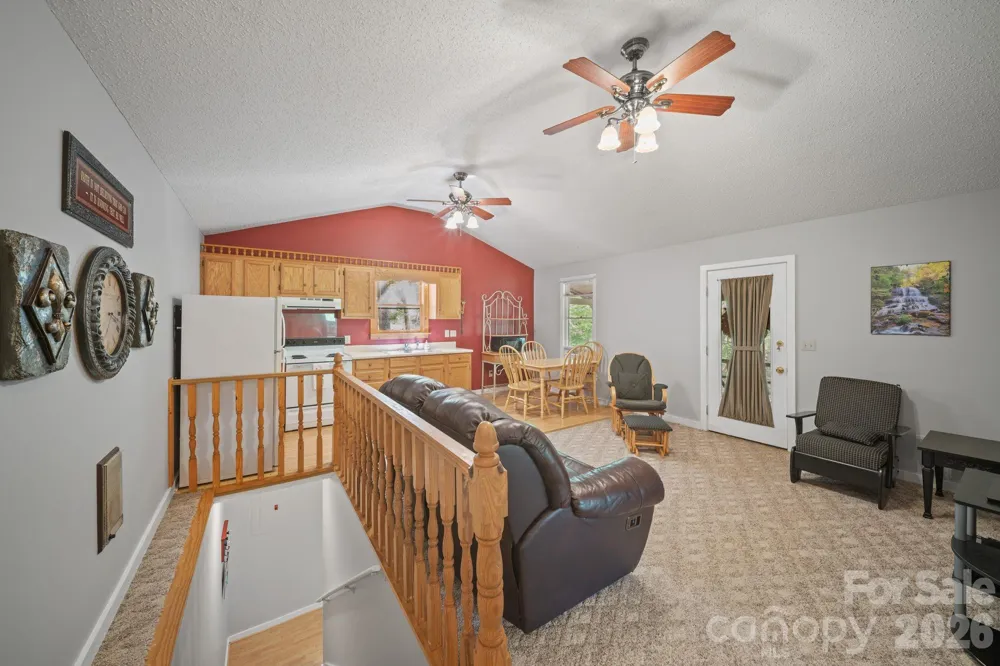 149 Greentree Lane Canton, NC 28716