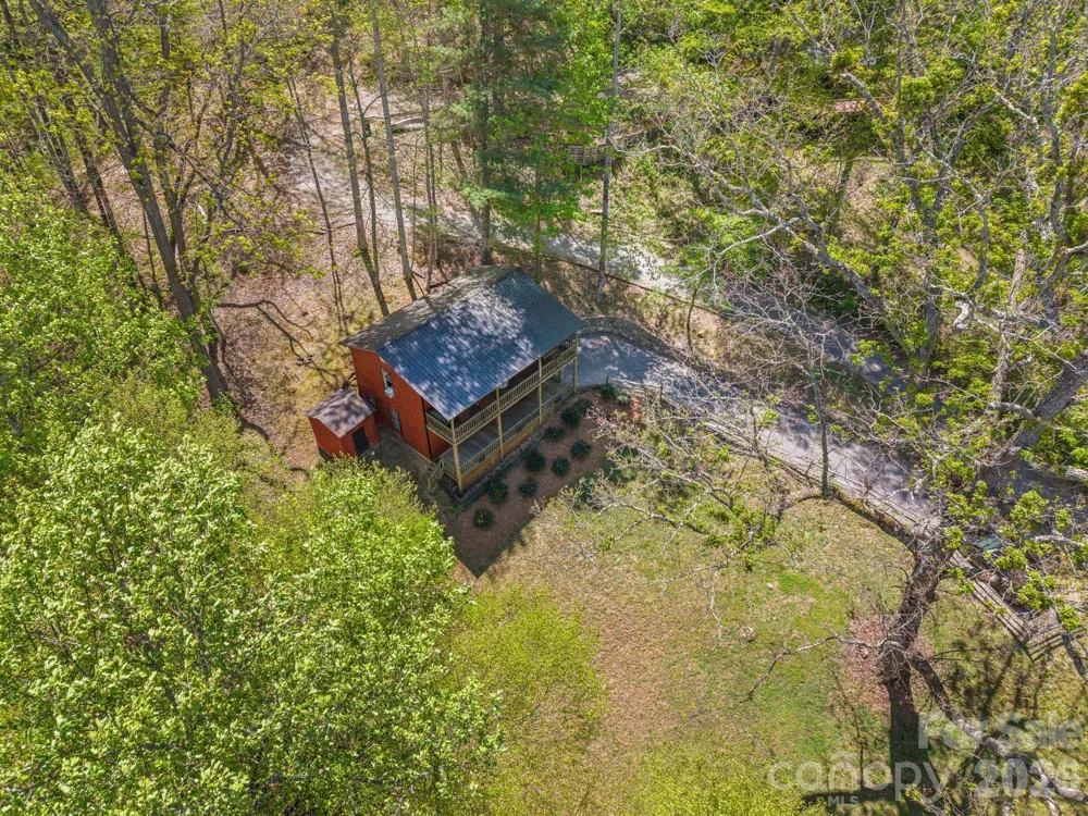149 Greentree Lane Canton, NC 28716
