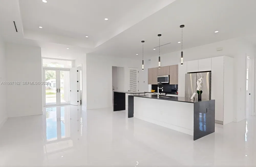 3762 32nd AVE SE Naples, FL 34117