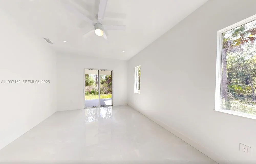 3762 32nd AVE SE Naples, FL 34117
