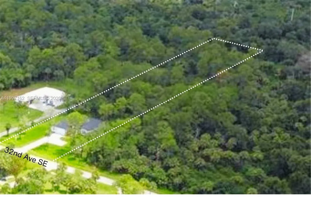 3762 32nd AVE SE Naples, FL 34117