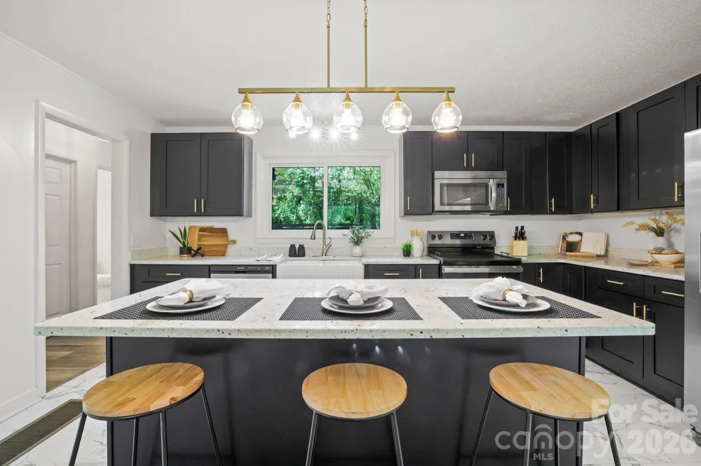 1 Virginia Lane Cullowhee, NC 28734
