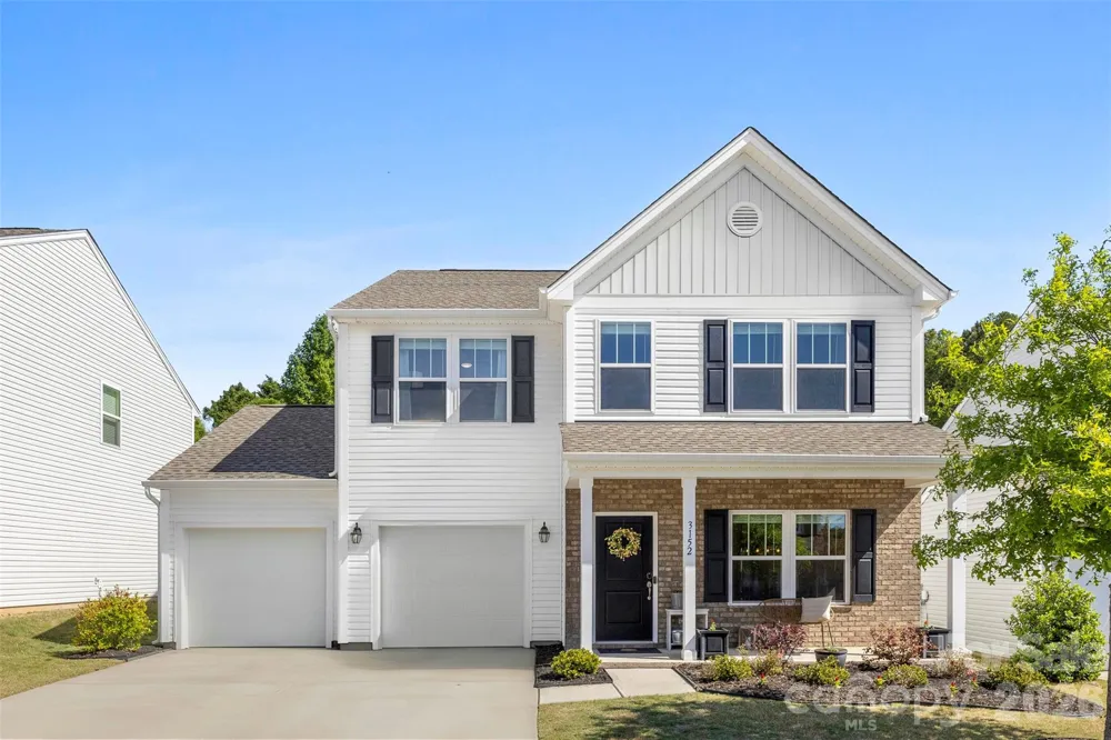 3152 Pinehills Way Mount Holly, NC 28120