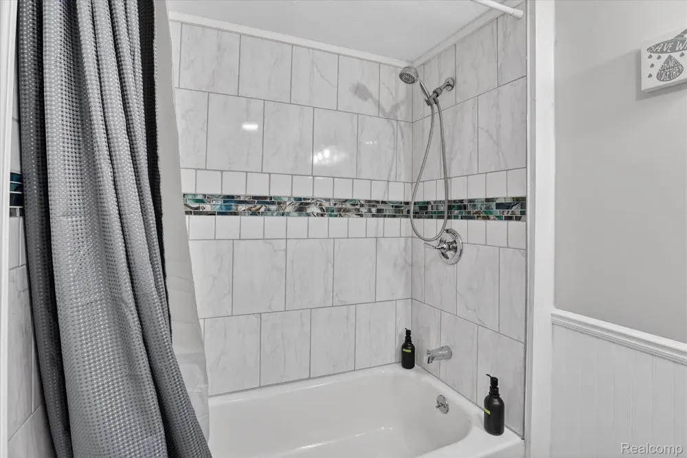 986 Pine Road Bangor Charter Township, MI 48706