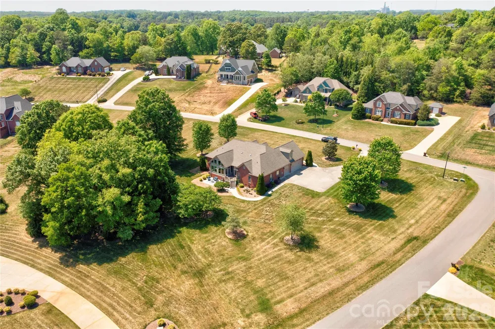 207 Cross Creek Drive Cherryville, NC 28021