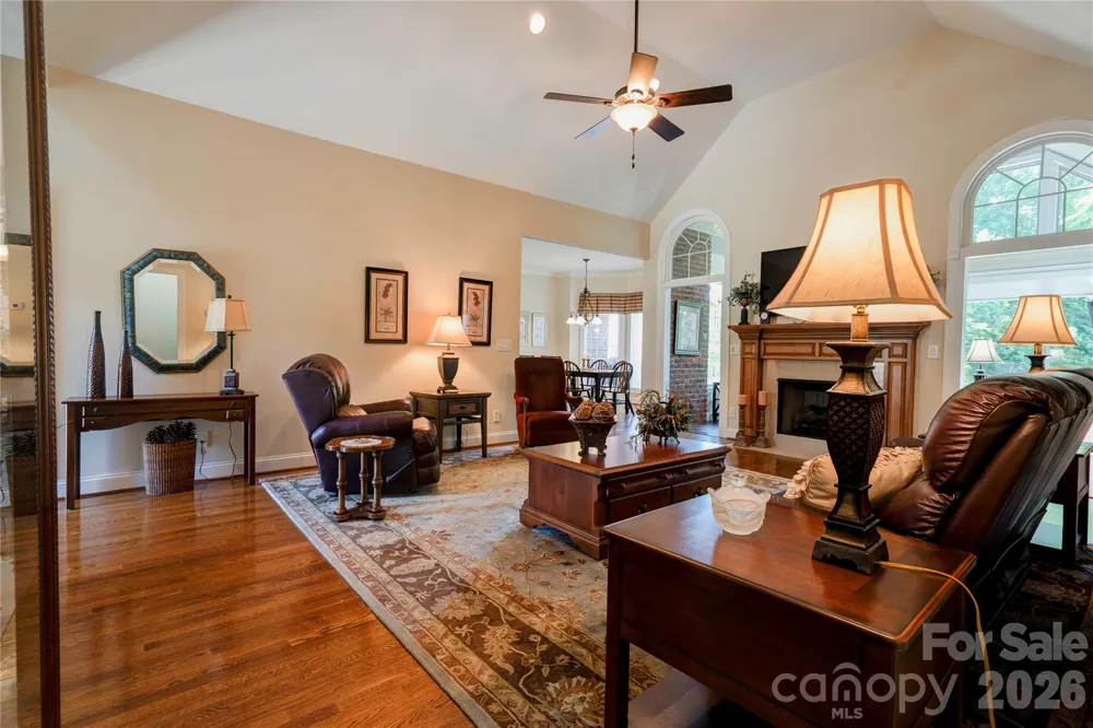 207 Cross Creek Drive Cherryville, NC 28021