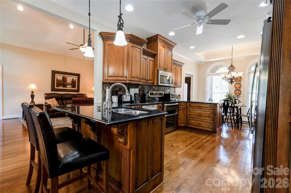 207 Cross Creek Drive Cherryville, NC 28021