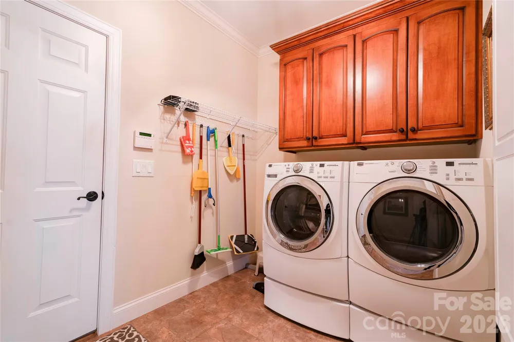 207 Cross Creek Drive Cherryville, NC 28021