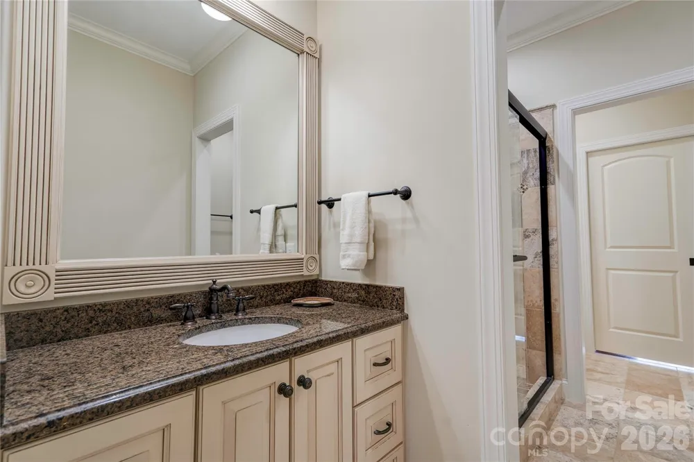 207 Cross Creek Drive Cherryville, NC 28021