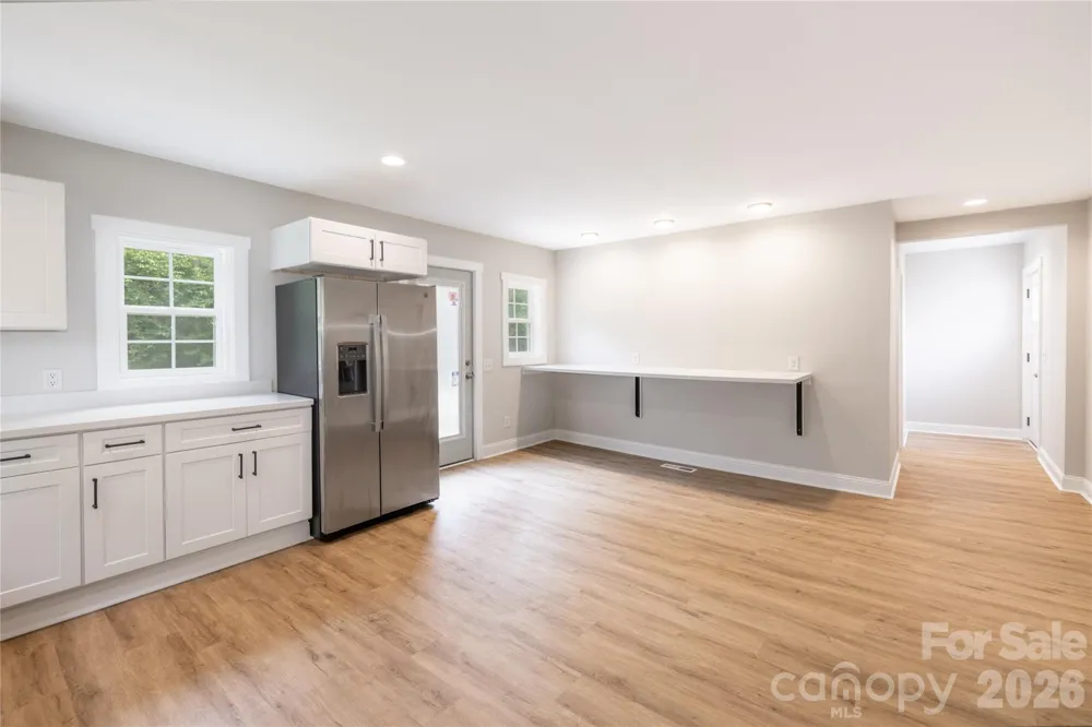 603 Hogan Farm Road Seagrove, NC 27341
