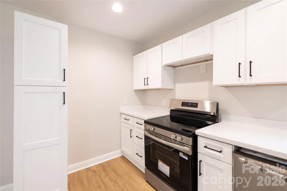 603 Hogan Farm Road Seagrove, NC 27341