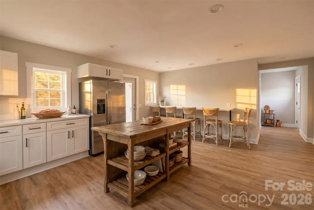 603 Hogan Farm Road Seagrove, NC 27341