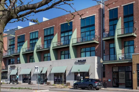 211 E 9 Mile Road #307