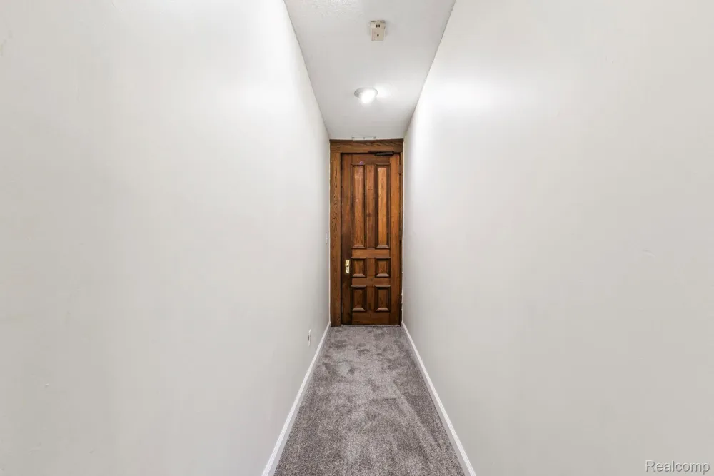 1680 Cliffs Landing #302E Ypsilanti Charter Township, MI 48198