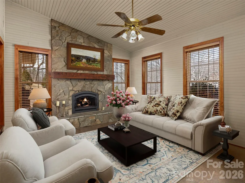 609 Fork Road Black Mountain, NC 28711