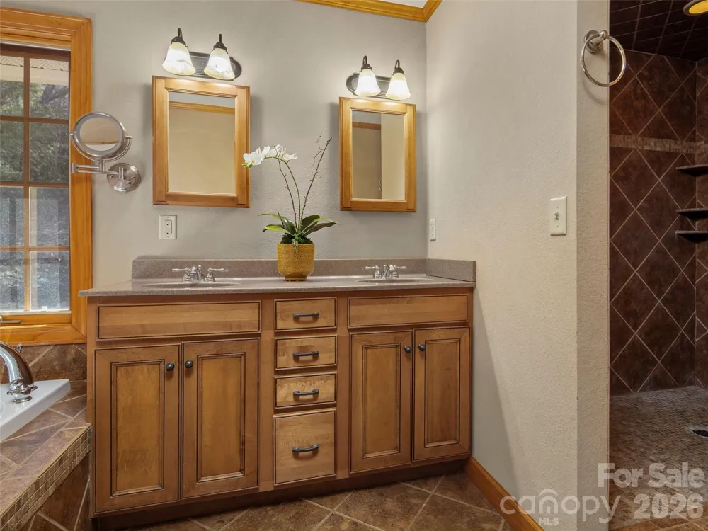 609 Fork Road Black Mountain, NC 28711