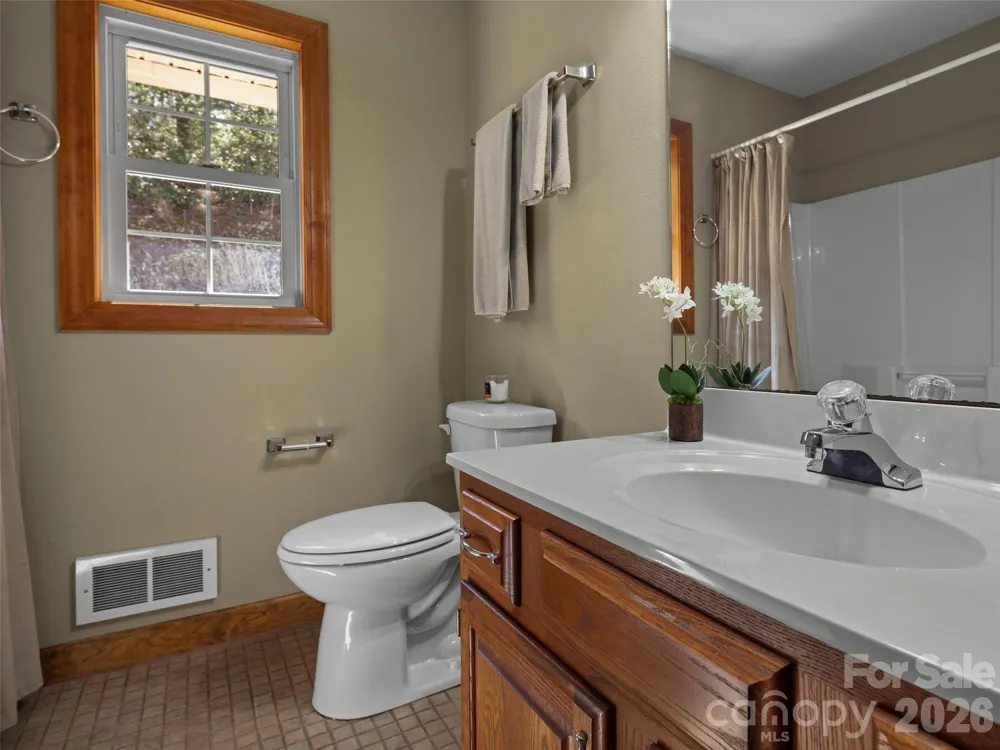 609 Fork Road Black Mountain, NC 28711