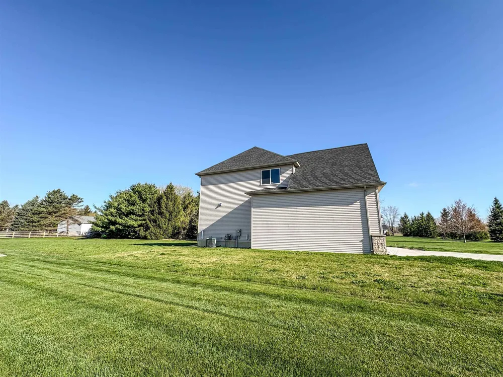 2465 Mcclellan Boulevard Davison Township, MI 48423